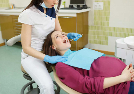 Зачем нужно лечить зубы беременным, фото Eurodent